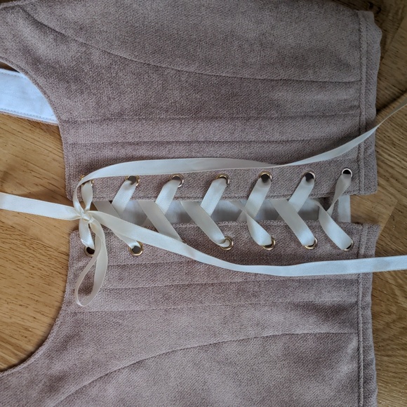 Pink Corset, adjustable size x-small-small - Picture 2 of 3